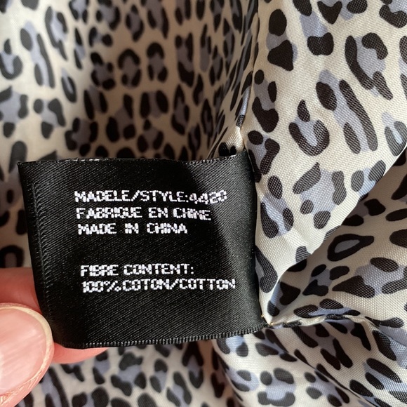 COPY - Majora Trench Coat - Picture 6 of 7